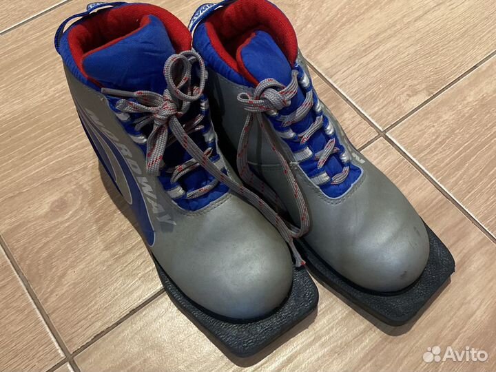 Лыжные ботинки 33 размер