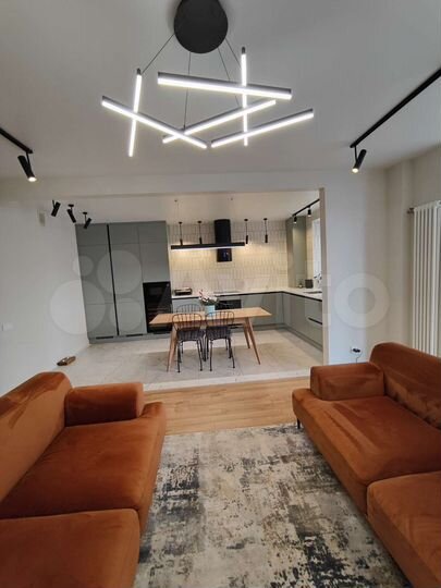 3-к. квартира, 92 м², 10/18 эт.