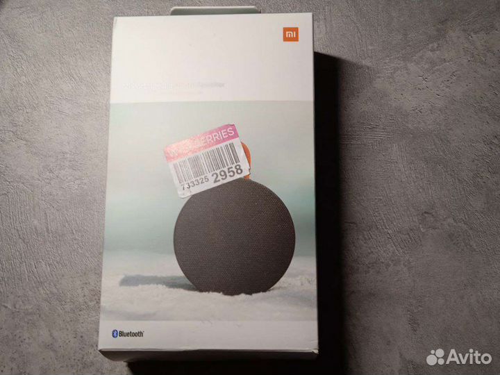 Колонка Xiaomi Mi Portable Bluetooth Speaker