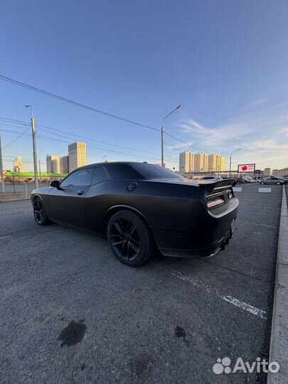 Dodge Challenger 5.7 AT, 2021, 30 000 км