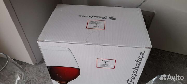 Бокалы для вина новые