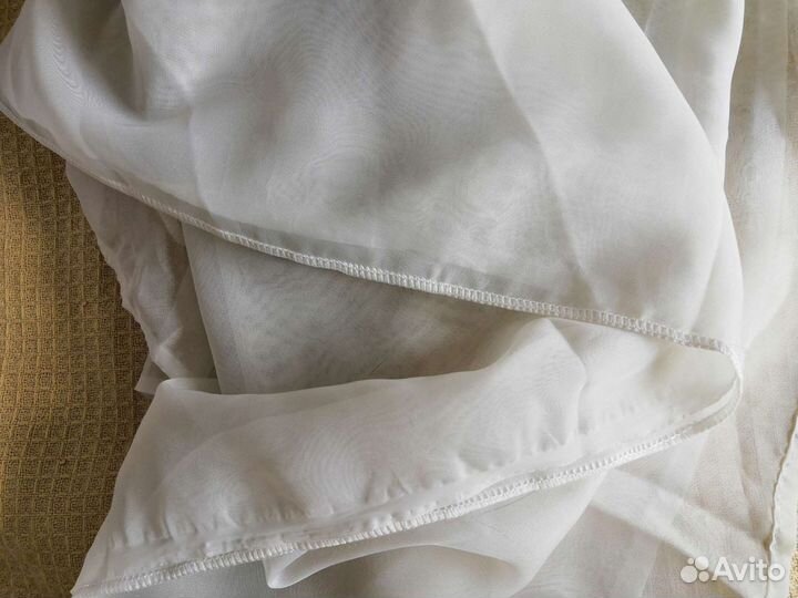 Кусок органзы 3 на 3