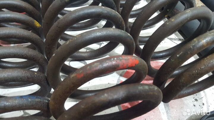 Пружины+амортизаторы на Mercedes W116