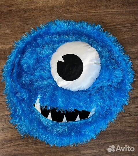 Надувной меховой глаз Икеа IKEA диам. 60 см