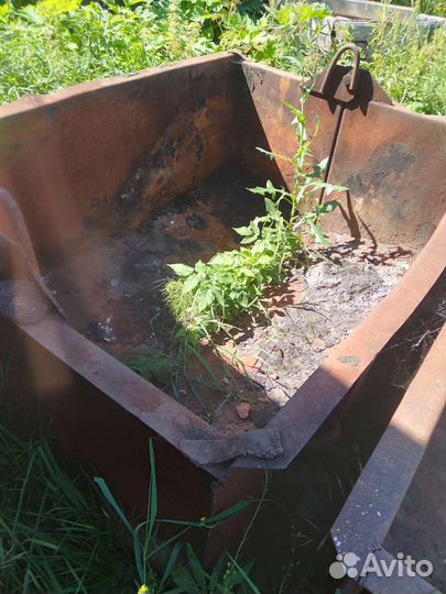 Контейнер мусорный