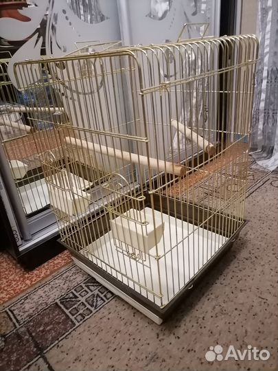 Клетка для крупного попугая
