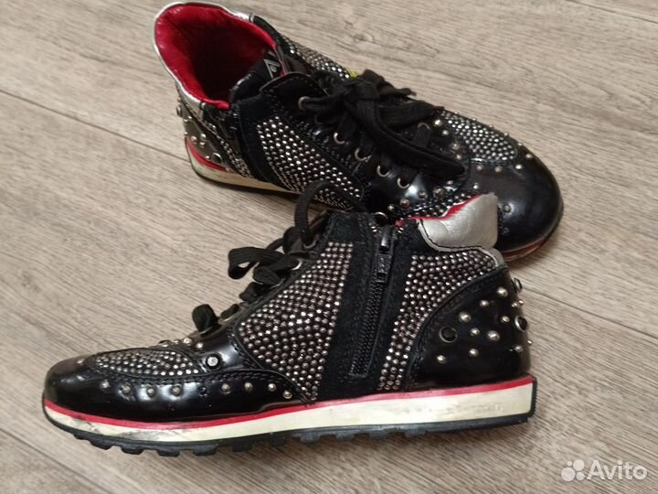 Кроссовки для девочки 35 размер