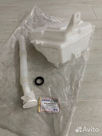 Бачок омывателя mitsubishi outlander