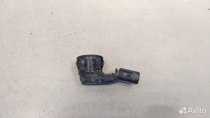 Датчик парковки Toyota RAV4