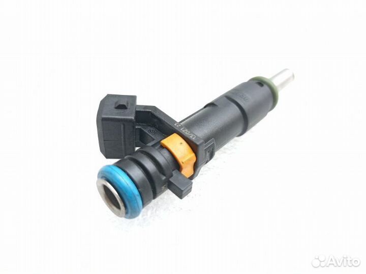 Форсунка топливная Chevrolet Cruze J300 1.8 F18D4