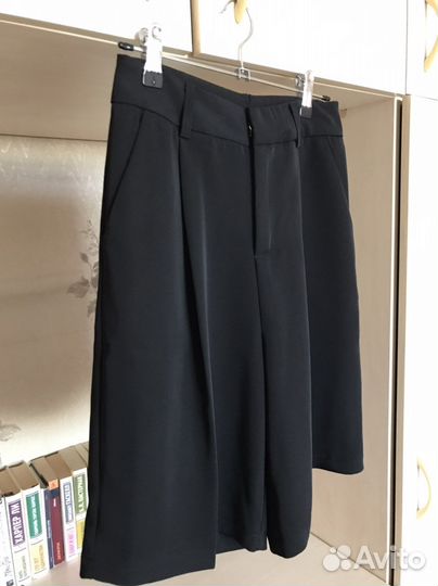 Шорты бермуды женские