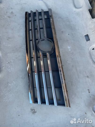 Решетка радиатора Volksvagen Touareg 3 2018-н. в