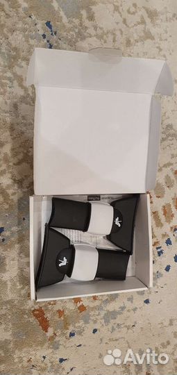 Bugaboo аксессуары (см карусель)