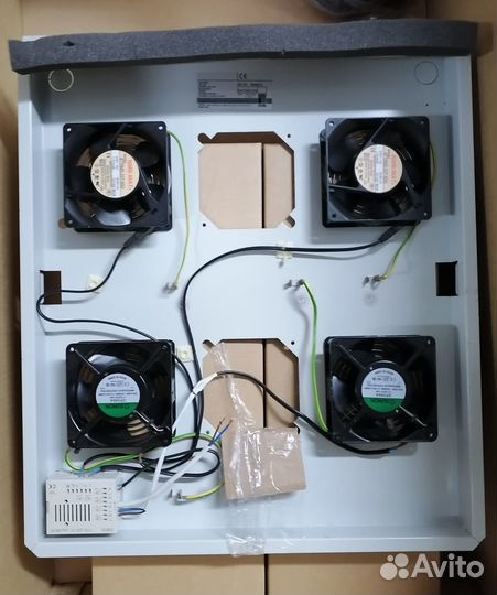 Вентиляторная панель Rittal DK 7968.035