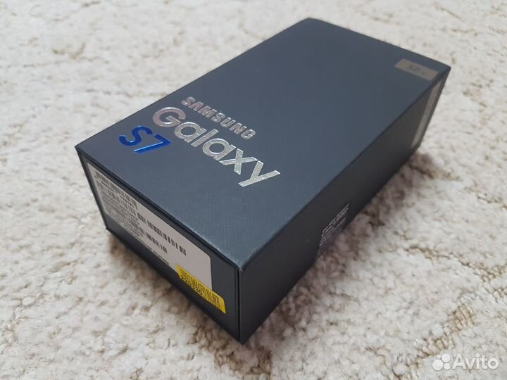 Коробка от Samsung S7