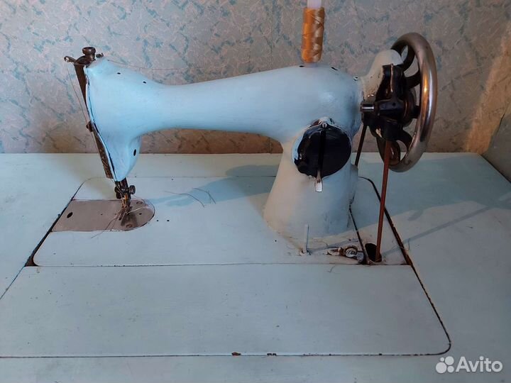 Швейная машина подольск ножная