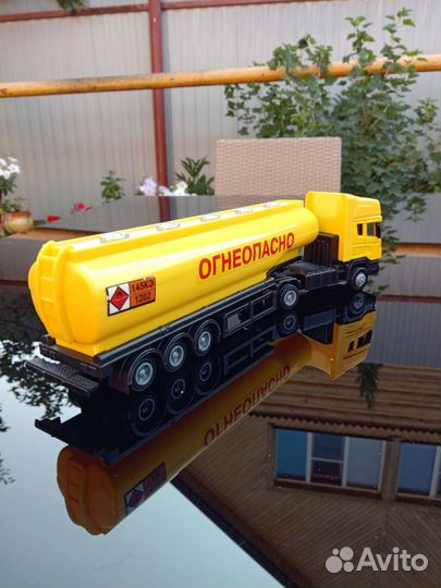 Детские игрушки