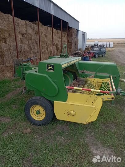 Пресс-подборщик John Deere 342 A, 2010