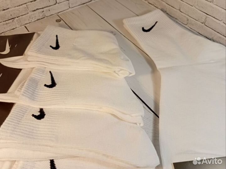 Носки Nike белые
