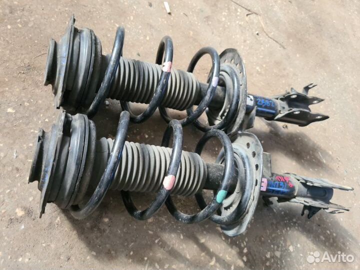 Амортизатор подвески передний Nissan X-Trail T31