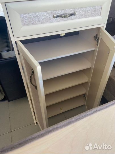 Обувница в прихожую