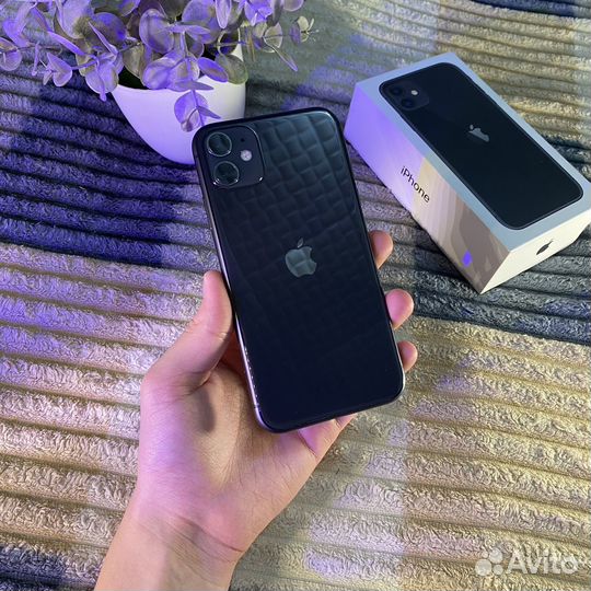 iPhone 11, 128 ГБ