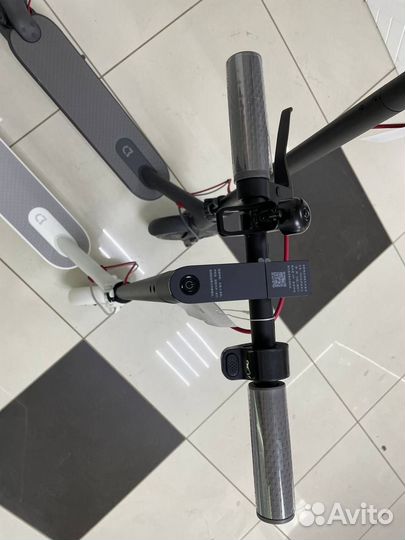 Электросамокат Xiaomi Mi Electric Scooter 1S