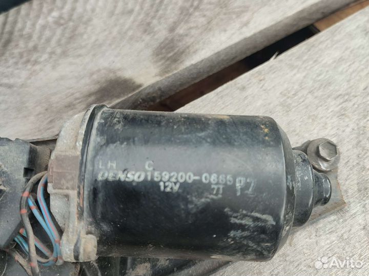 Сузуки Балено моторчик дворников