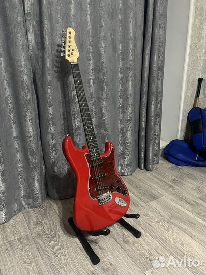 Электрогитара stratocaster