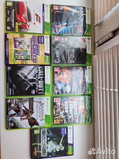 Xbox 360, 2 геймпада, кинект, игры