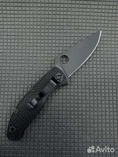 Нож Spyderco Tenacious Lightweight