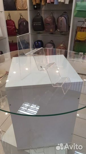 Подставка настольная