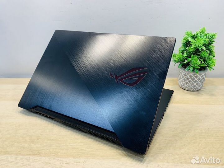 Игровой ноутбук Asus ROG zephyrus