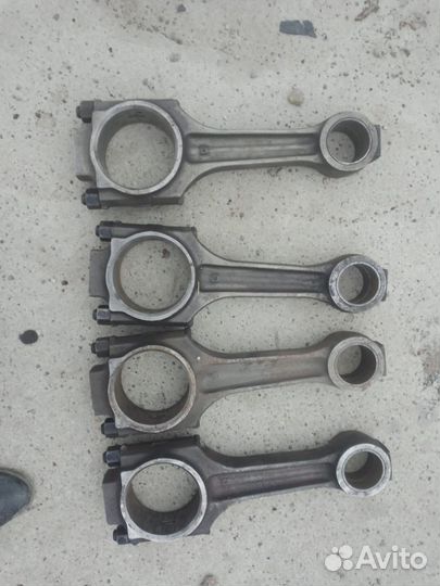 Шатун двигателя komatsu D-155