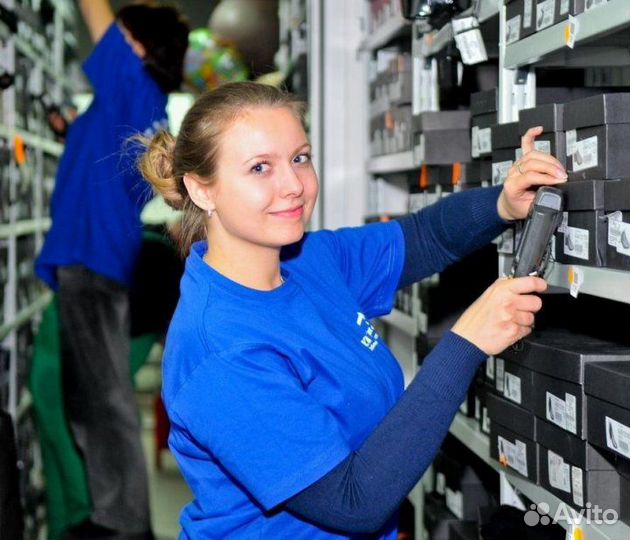 Стикеровщик на склад обуви и чая Вахта в Москве