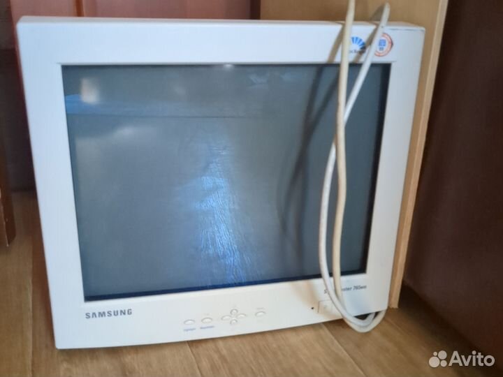 Монитор ЭЛТ samsung syncmaster 765mb
