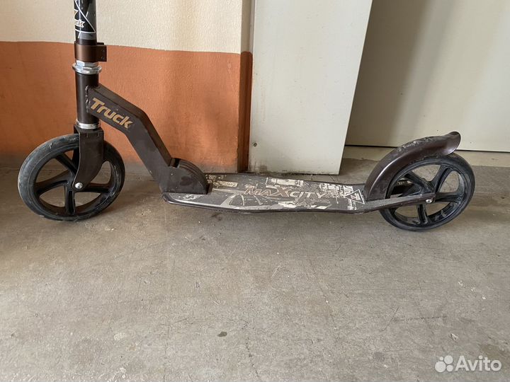 Самокат взрослый maxcity