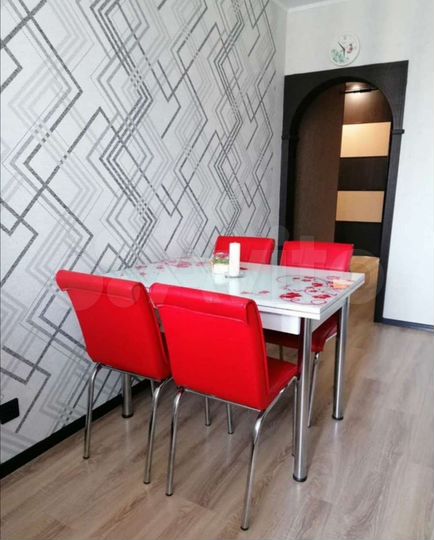 2-к. квартира, 80 м², 18/23 эт.