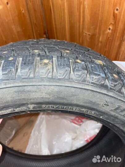 Dunlop SP Winter Ice 01 215/50 R17 95T