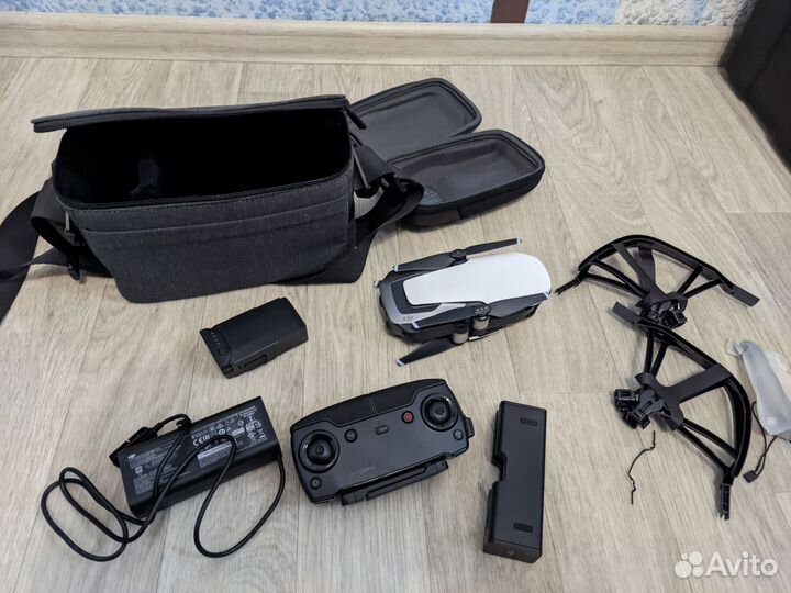 Dji mavic air fly more combo