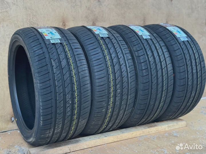 Arivo Ultra ARZ5 225/40 R19 93W