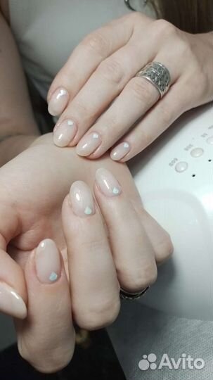 Мастер маникюра