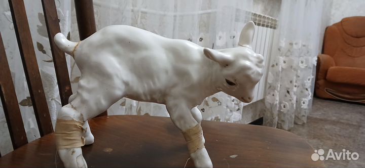 Козлёнок статуэтка