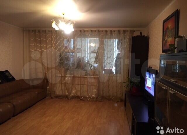 3-к. квартира, 76 м², 1/12 эт.