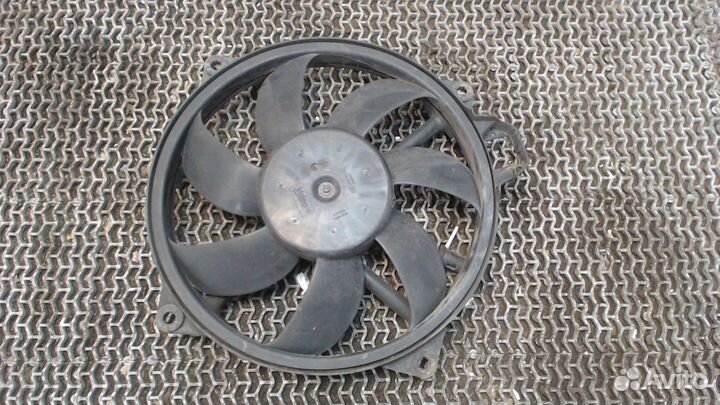 Вентилятор радиатора Renault Megane 3 2009, 2009