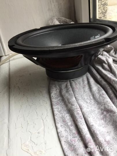 Новые колонки разные