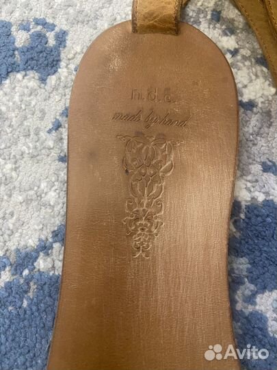 Сандалии женские