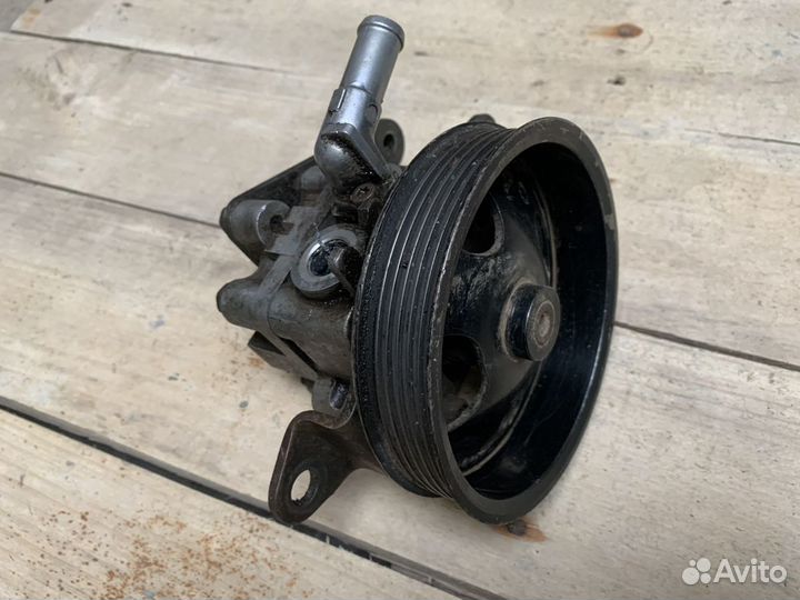 Насос Гур бу Ниссан Nissan Primera P12 QR20DE