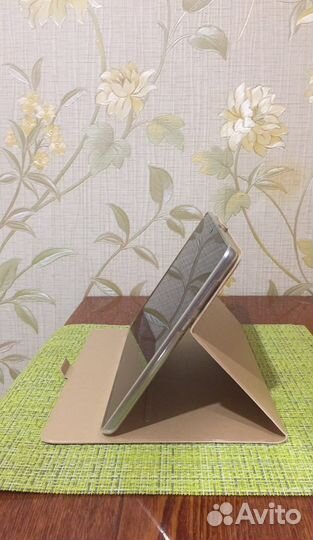 Продам планшет Huawei T3 10 Grey