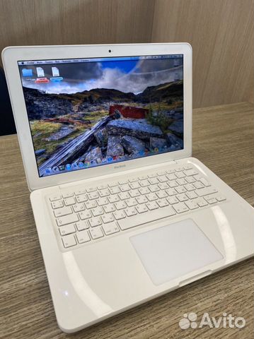 Macbook 13. 2Гб Хорошее состояние